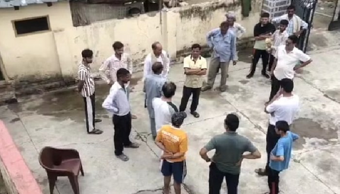 Wपठानकोट में फिर दिखी संदिग्धों की मूवमेंट, सैन्य क्षेत्र से समीप घर में दिखे तीन संदिग्ध