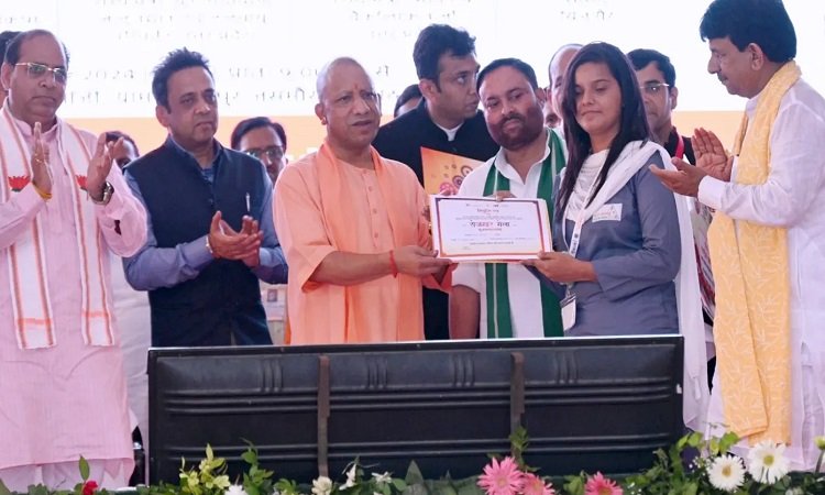Wपहले कैराना से पलायन होता था, आज निवेश हो रहा है : योगी आदित्यनाथ