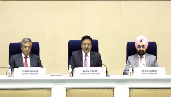 जम्मू-कश्मीर में तीन और हरियाणा में एक चरण में मतदान, 4 अक्टूबर को नतीजे
