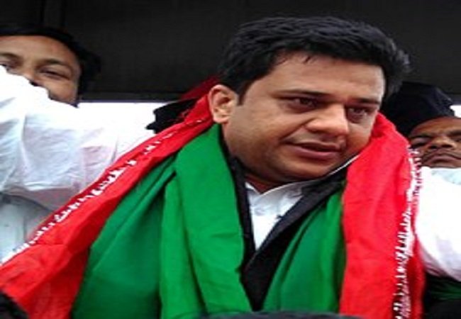 WUP Constable Exam: पेपर लीक की अफवाह फैलाने पर सपा नेता पर एफआईआर दर्ज