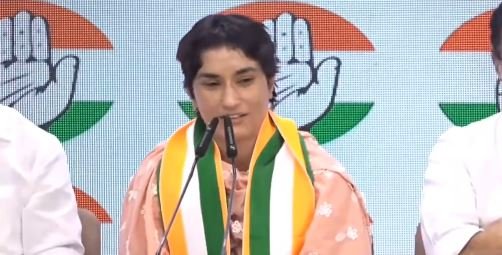 W2 रुपये लेकर ट्वीट करने वालों ज़रा ध्यान से सुनो…विनेश फोगाट ने ट्रोलर को सुनाई खरी-खरी
