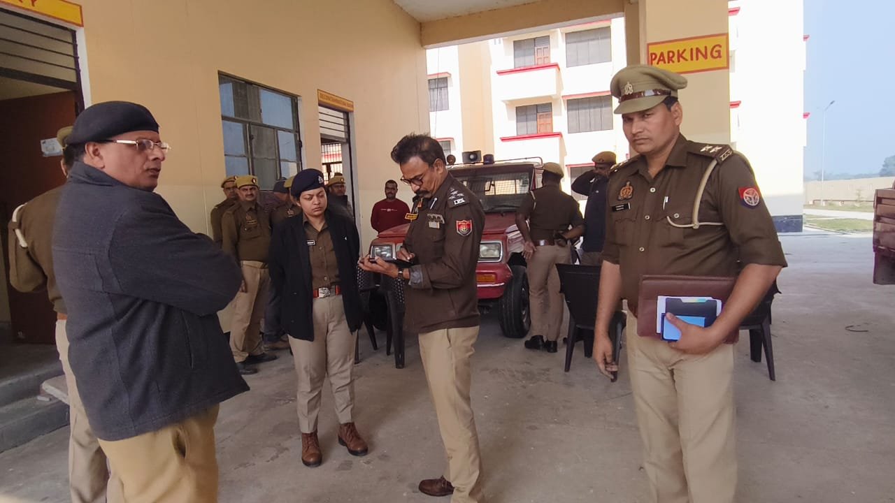 Wमैनपुरी के हेड कांस्टेबल चालक ने की आत्महत्या, पारिवारिक कलह बनी वजह