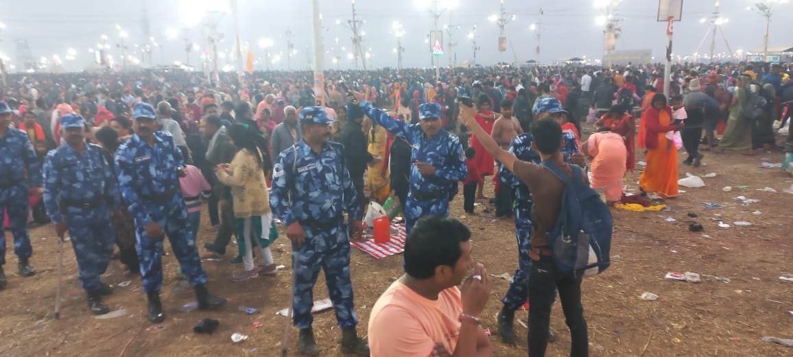 Wश्रद्धालुओं की सुरक्षा में मजबूत प्रहरी बने सीआरपीएफ के जवान