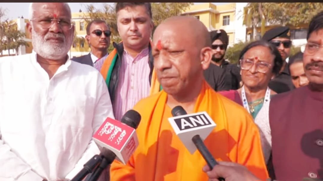 महाकुंभ 2025: भीड़, भगदड़ और चमत्कारी आंकड़े