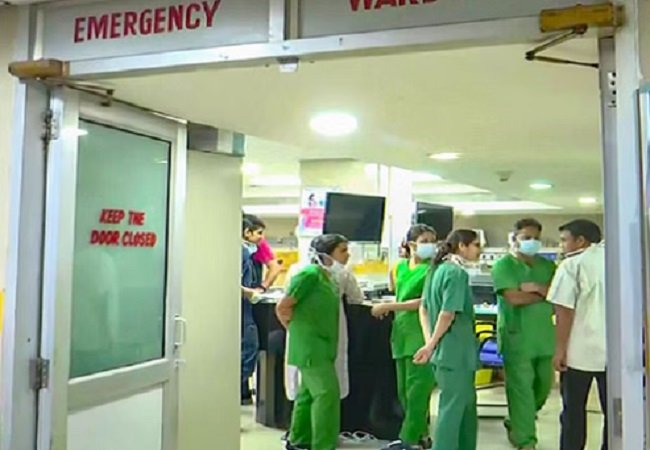 Wमानसिक रूप से कमजोर 20 बालिकाओं की तबीयत बिगड़ी, दो की मौत