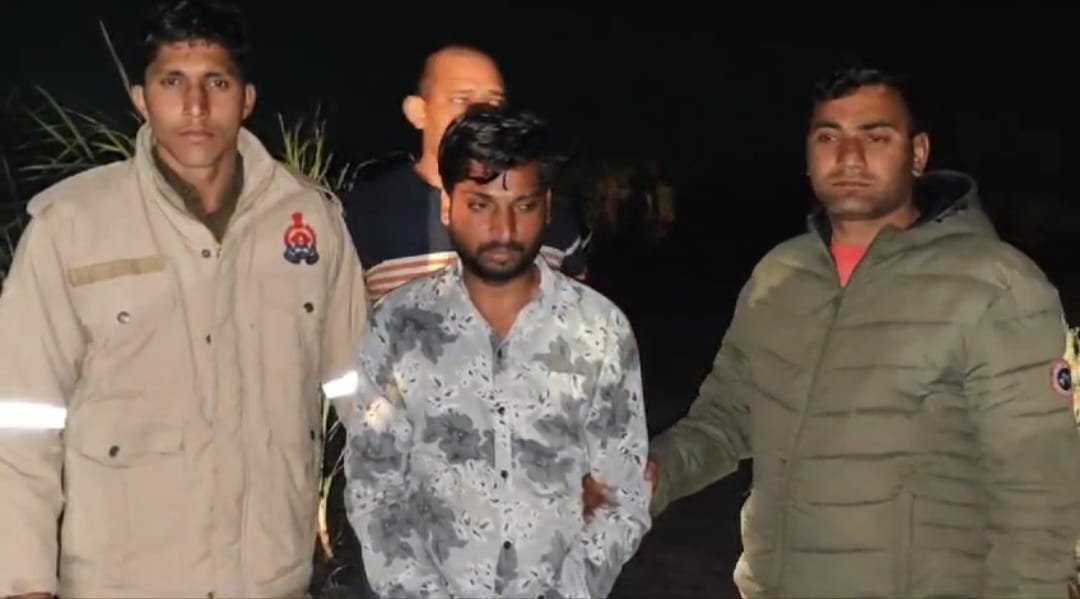 Wमुजफ्फरनगर: पुलिस और शराब चोरों के बीच मुठभेड़, एक घायल, एक गिरफ्तार