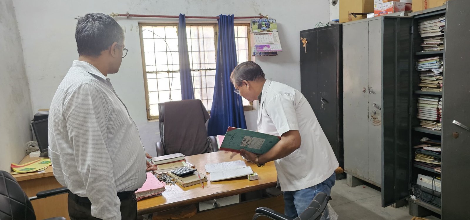 Wसीएचसी बरौन की बदहाली पर जिलाधिकारी सख्त, दो दिन में सफाई व्यवस्था दुरुस्त करने के निर्देश