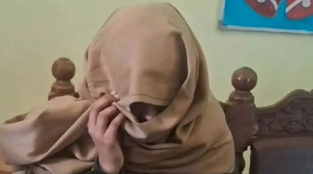 Wनौवीं की छात्रा से शिक्षक ने की दरिंदगी, अश्लील वीडियो बनाकर सोशल मीडिया पर किया वायरल