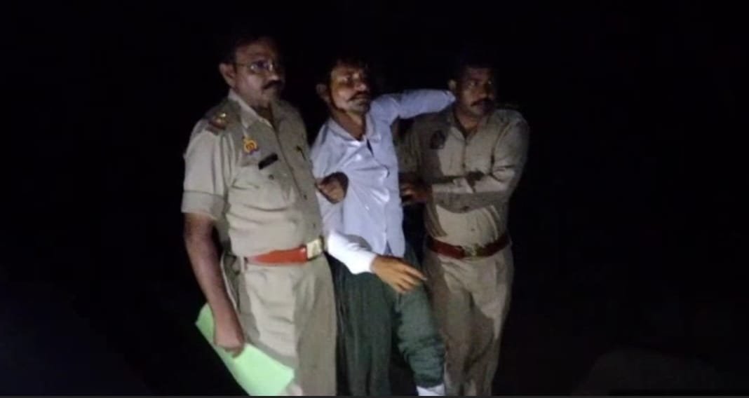 Wनाबालिग से दुष्कर्म के आरोपी अशरफ का हाफ एनकाउंटर, निगोही पुलिस की बड़ी कार्रवाई