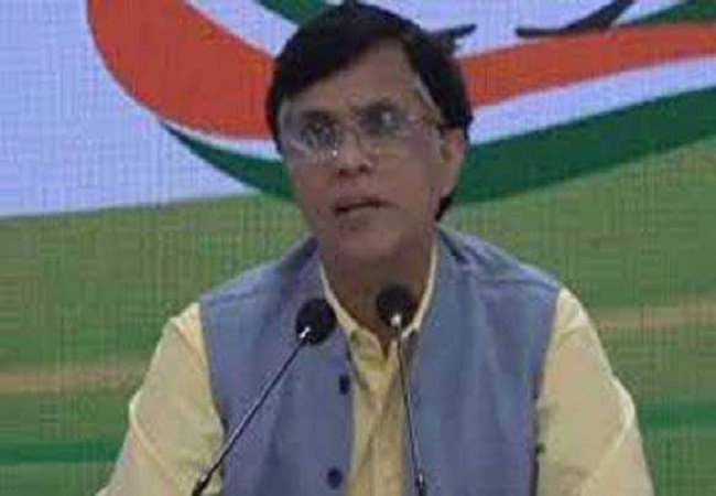 Wसंसद सत्र बुलाने पर भाजपा नेता की टिप्पणी पर कांग्रेस का करारा जवाब