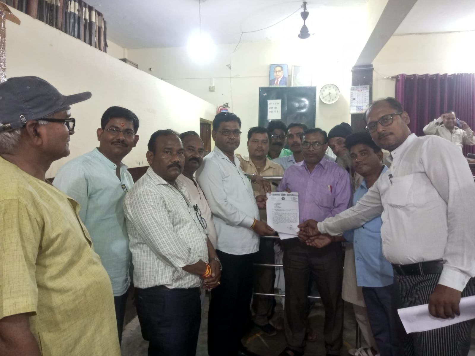 Wनिबंधन मित्र योजना का विरोध: अधिवक्ताओं और दस्तावेज लेखकों ने दिया ज्ञापन, अनिश्चितकालीन हड़ताल का ऐलान