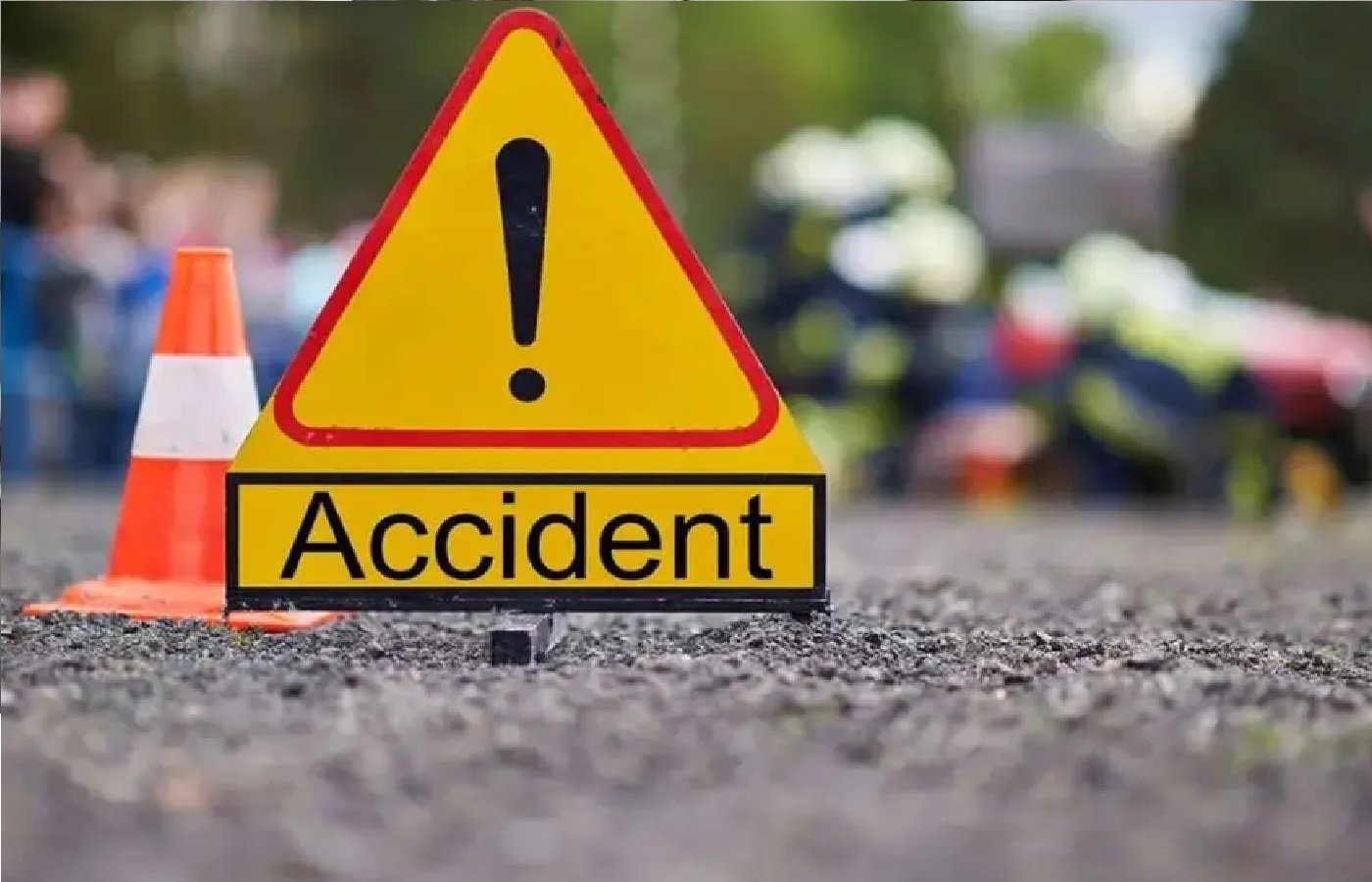 Wडंपर ने ट्रैक्टर ट्राली में जोरदार टक्कर, दो की मौत