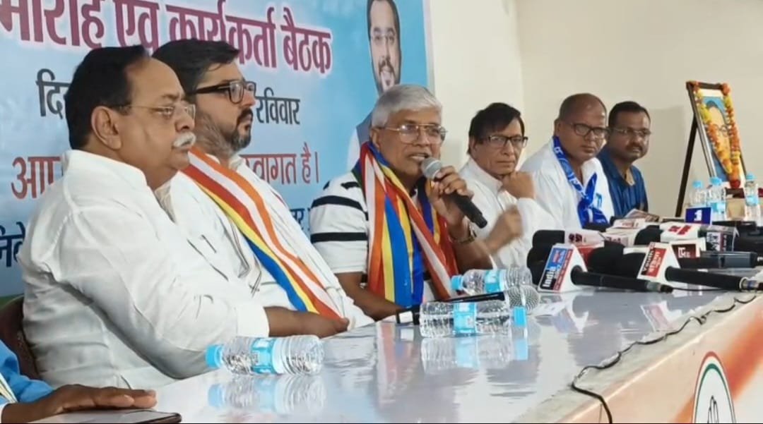 Wराजेंद्र पाल गौतम बोले – “उत्तर प्रदेश में दलित समाज पर बढ़ रहे हैं अत्याचार, सरकार ले सख्त एक्शन”