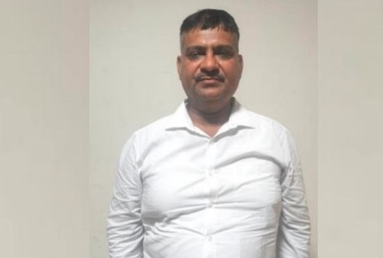 Wअवैध धर्मांतरण के सरगना छांगुर ​के सहयोगी राजेश उपाध्याय गिरफ्तार, सीजेएम कोर्ट में रहे पेशकार