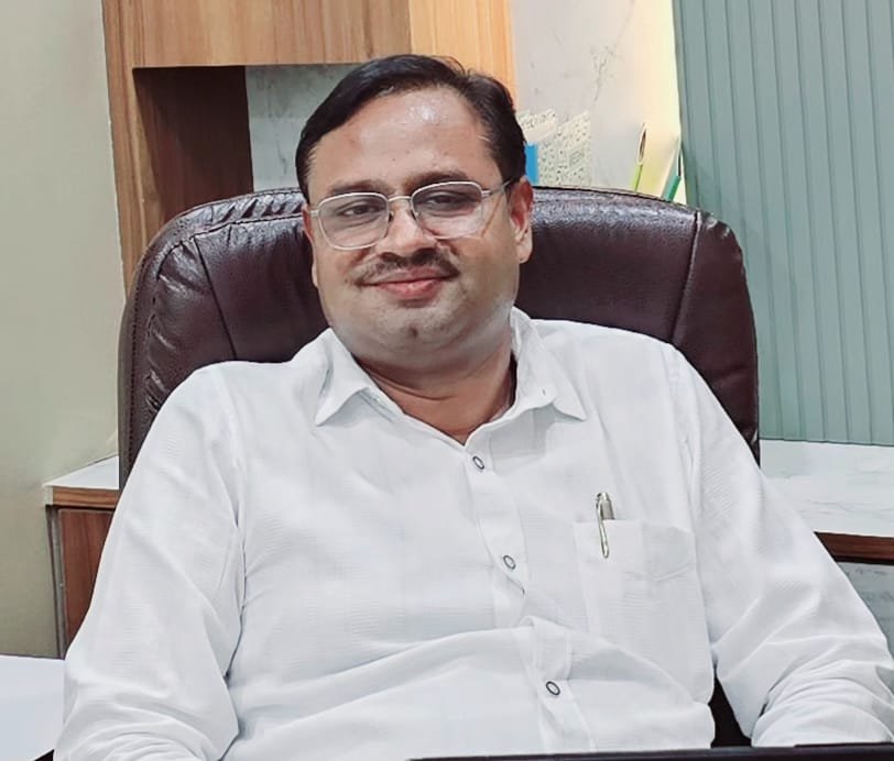 सड़कों पर घोटाले की परतें: जवाबदेही कब तय होगी?