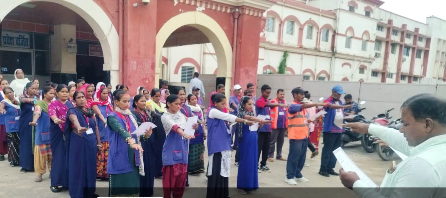 Wस्वतंत्रता दिवस पर रेलवे का स्वच्छता अभियान, यात्रियों और कर्मचारियों को जागरूक करने के लिए दो चरणों में विशेष पहल